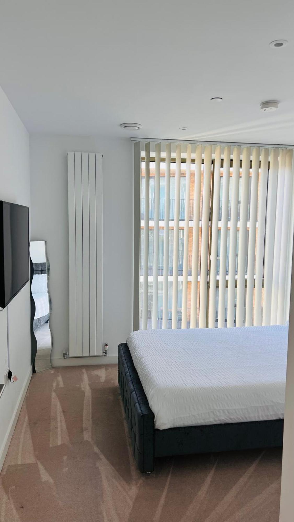Lush Living - Double Room With Private Bathroom Londra Exterior foto